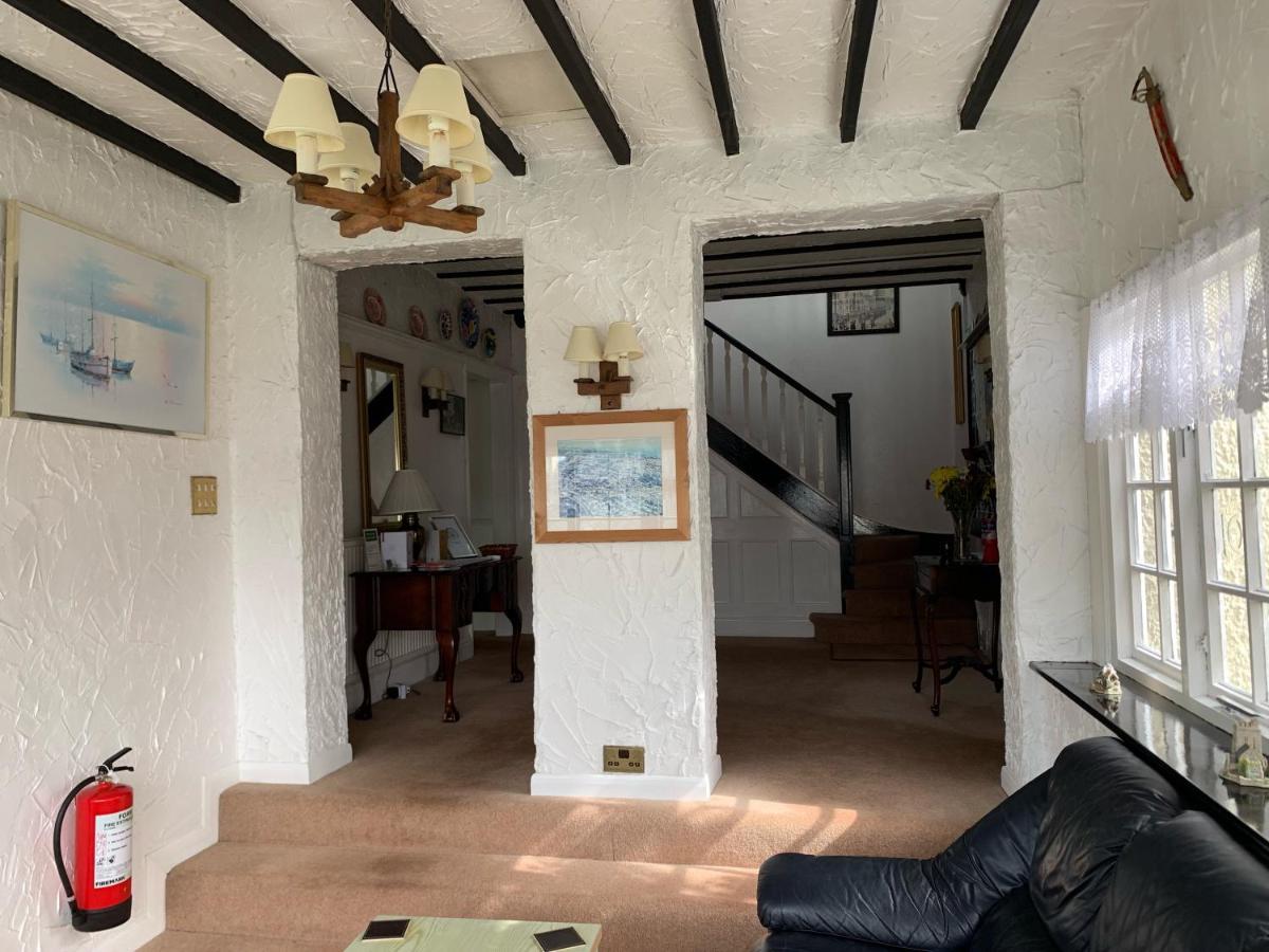 טורקוואי Burleigh House , A Cosy Retreat In Agatha Christie'S Hometown מראה חיצוני תמונה
